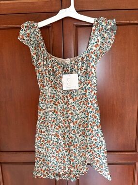 Sweet Pot Dress Size 8 Babydoll Short Dresss New with Tag